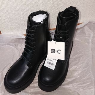 UNIQLO（ブーツ）のフリマアイテム一覧