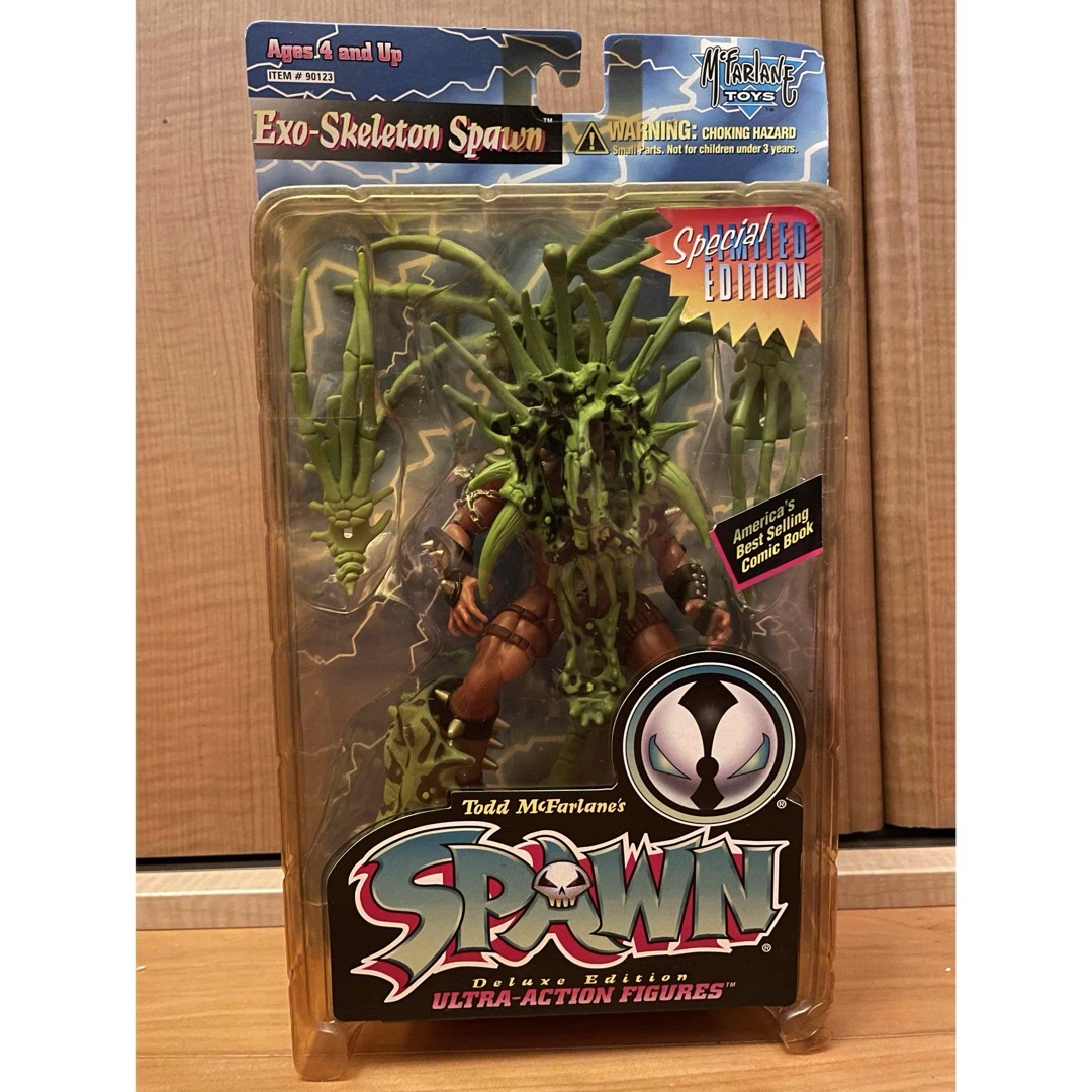 SPAWN スポーン エグゾスケルトン・スポーン クリスマス限定カラー の