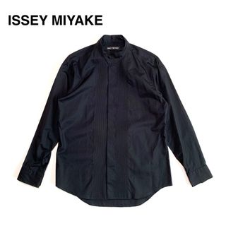 ISSEY MIYAKE（シャツ ・ ブラック/黒色系）のフリマアイテム一覧