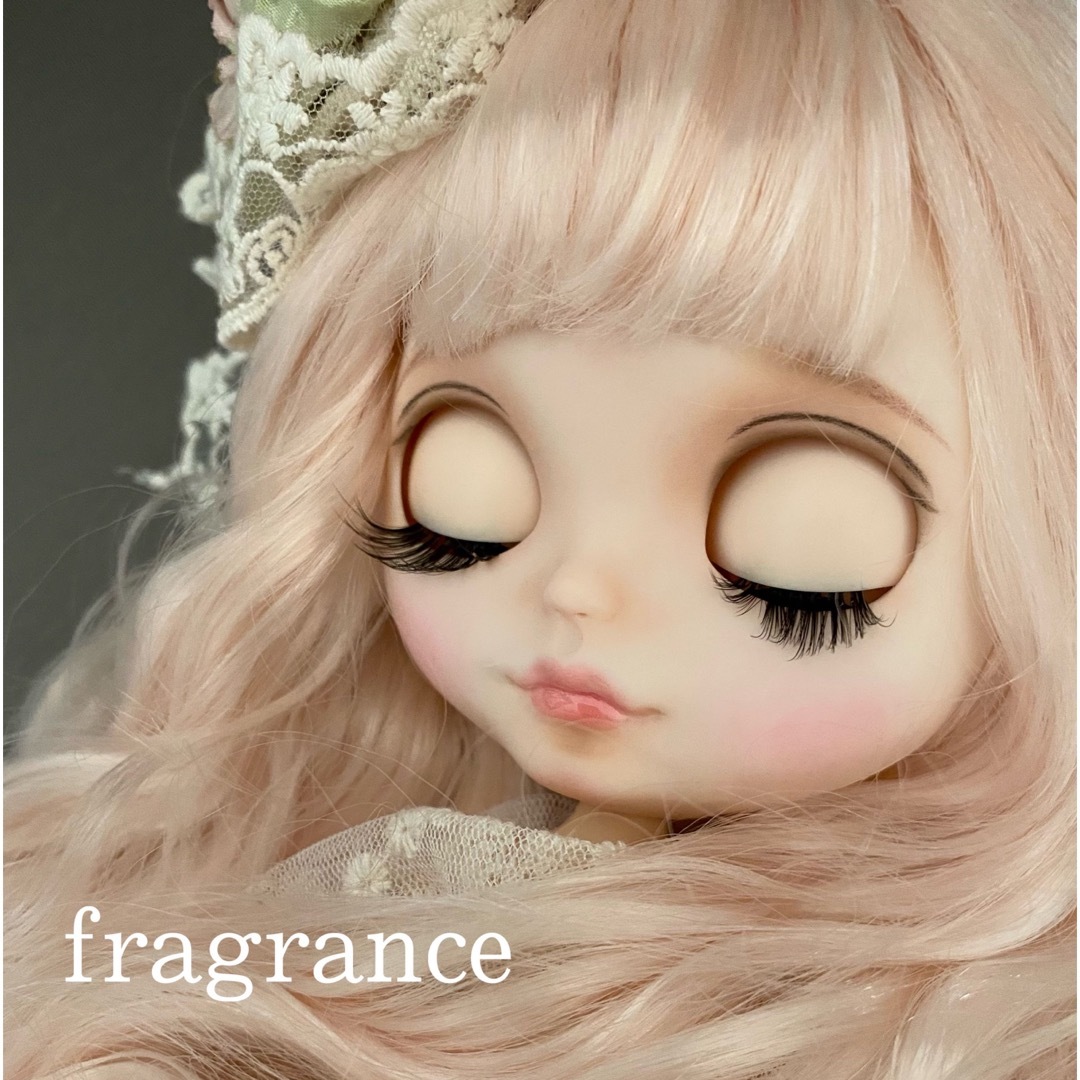 カスタムアイシードール 人形 ブライス 白肌 ピンク の通販 by