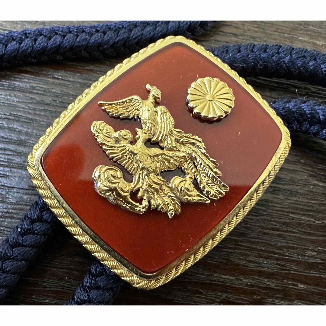 天皇陛下 18金・菊紋 鳳凰飛翔に瑪瑙 高級ポーロタイ ループタイ