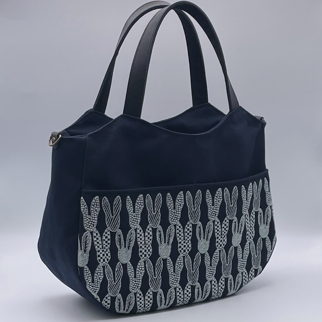 ミナペルホネン ファスナー付きマルシェトートバック pomppia ミナ