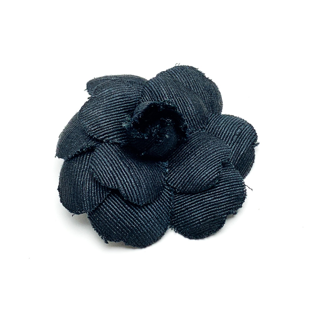 CHANEL - CHANEL シャネル デニム カメリア 花モチーフ フラワー