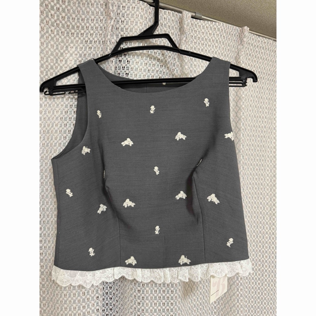 bibiy B.MARIGOLD TOP