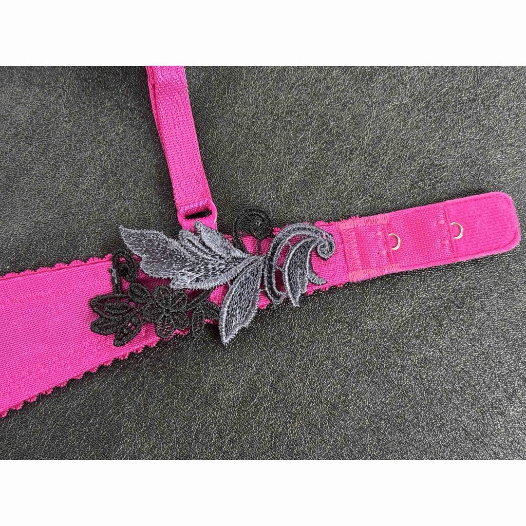 Wacoal - サルート 78グループ 歌舞伎 B70&ソングM VI 店舗限定