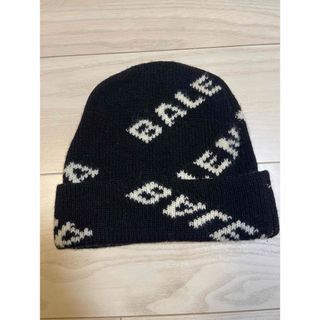 BALENCIAGA（ニット帽/ビーニー）のフリマアイテム一覧