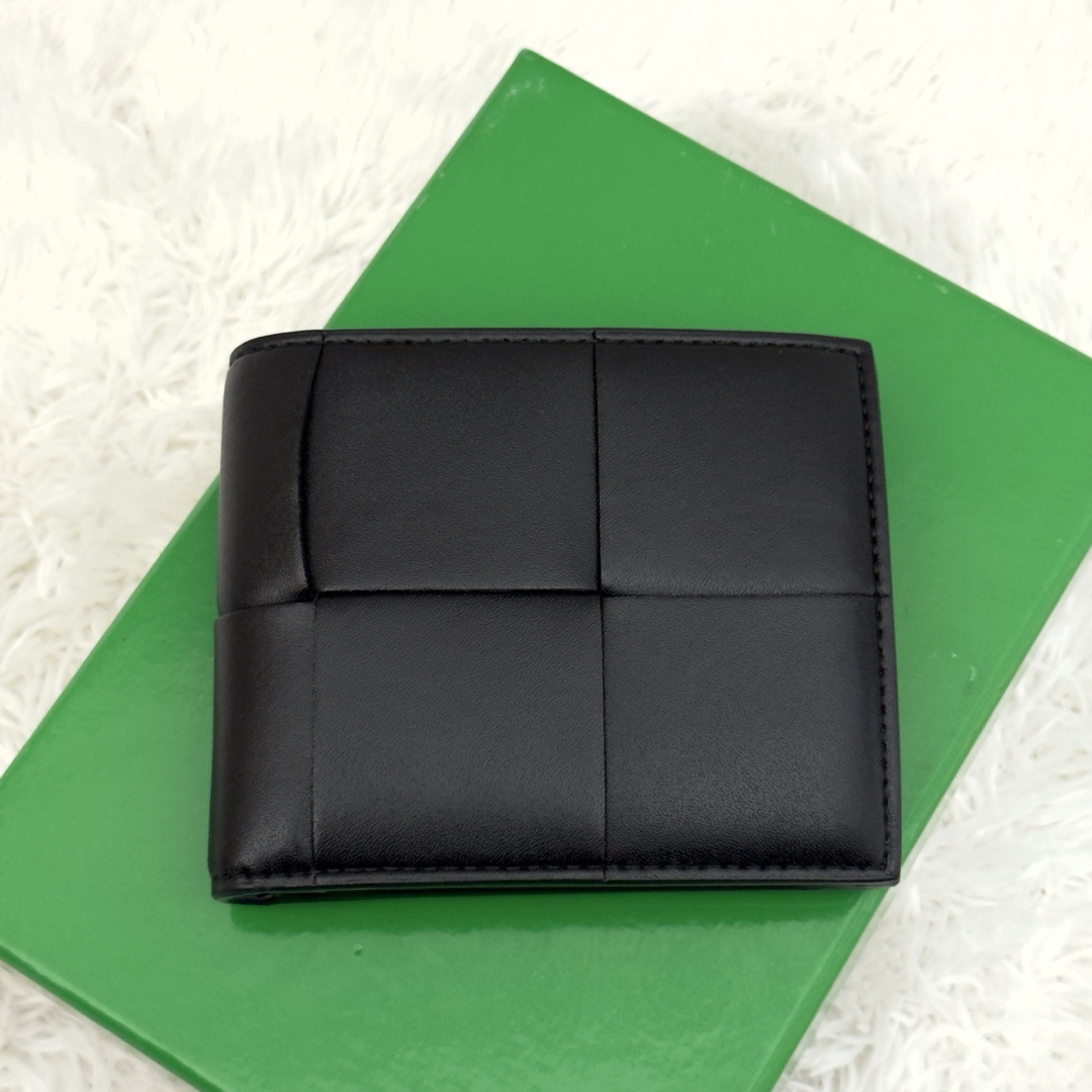 ✨極極美品 ボッテガ 二つ折り カセット 小銭入れ ブラック RFID 極美