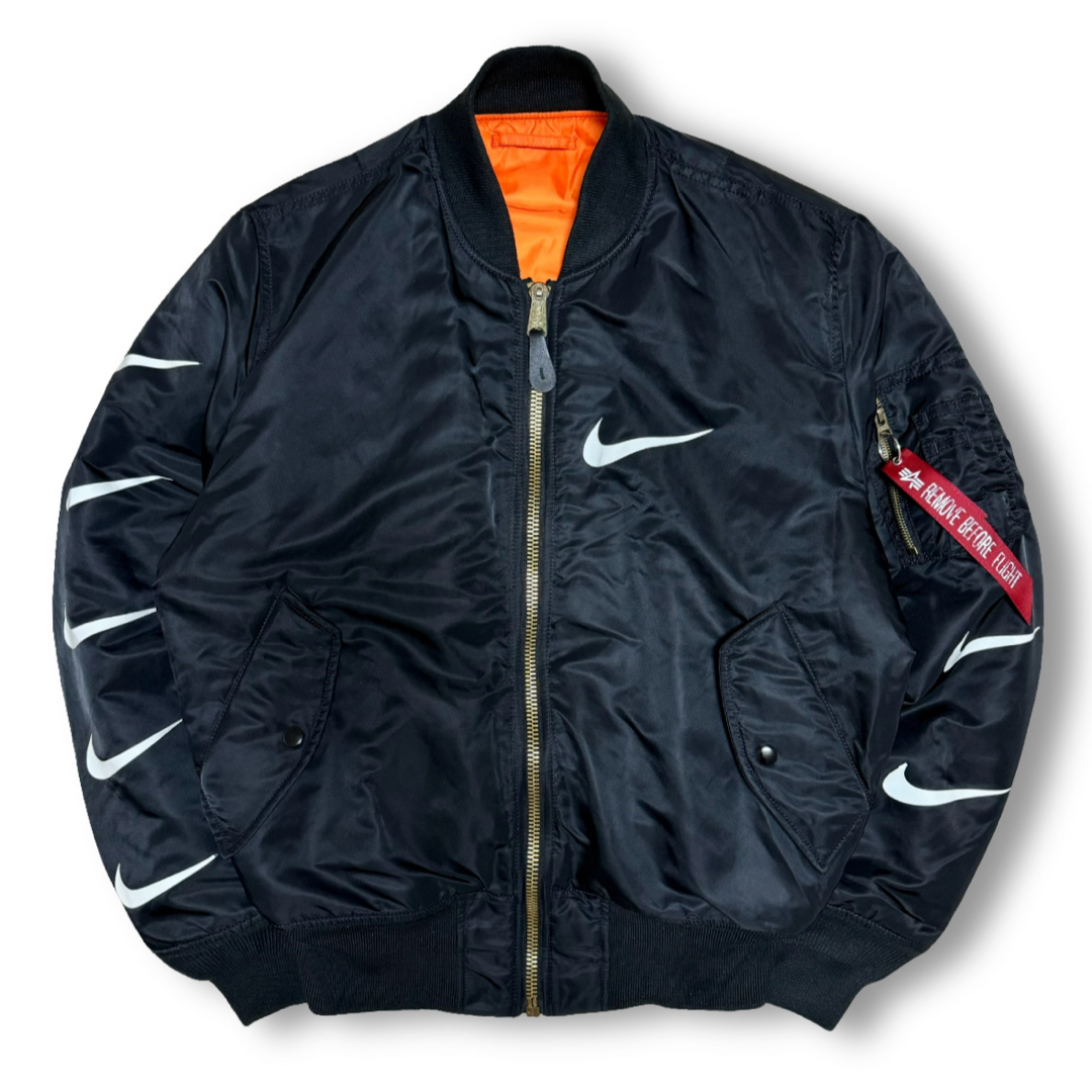 NIKE - 【大人気】NIKE × ALPHA INDUSTRIES コラボ MA-1 黒の通販 by