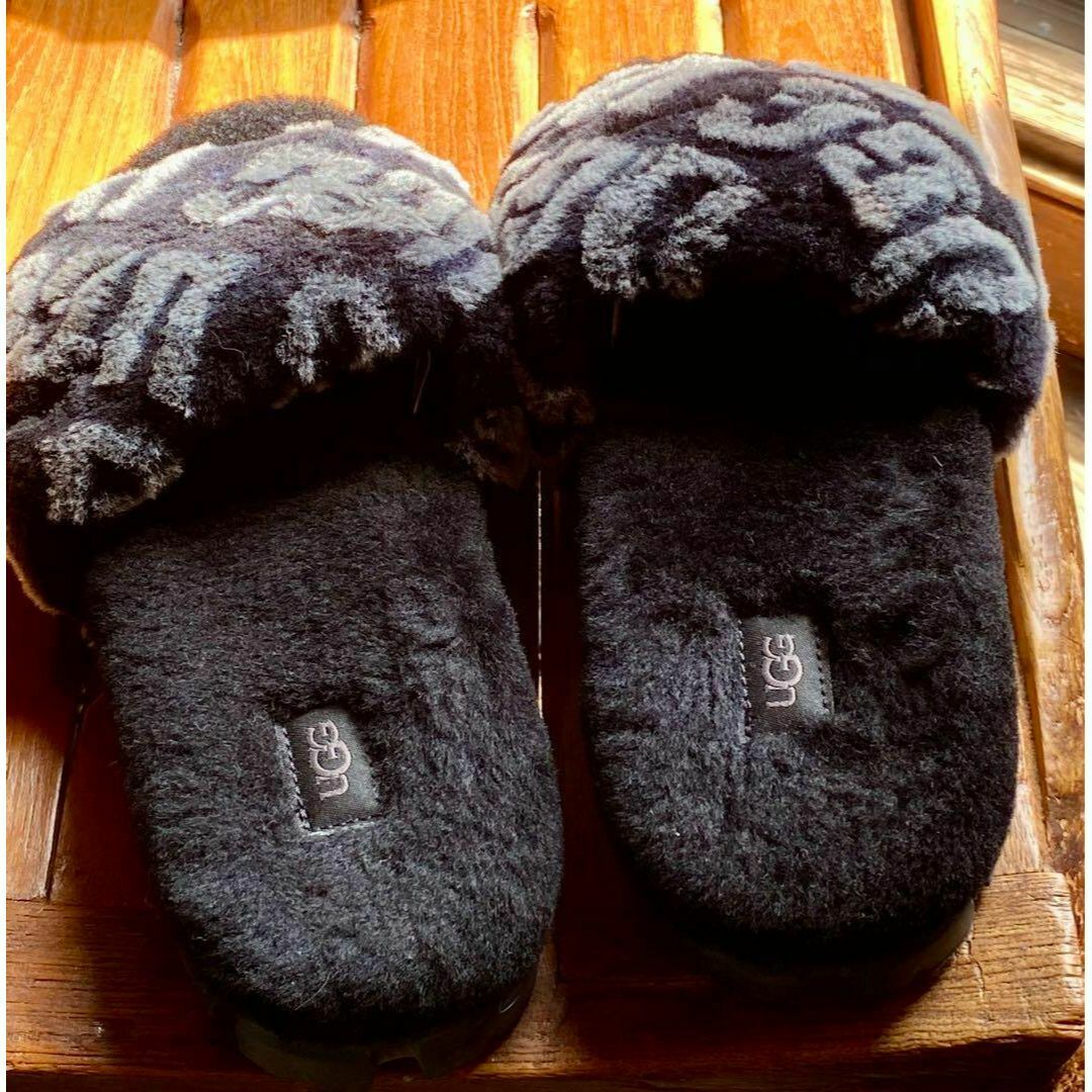 UGG - 激レア✨ロゴいっぱい✨24～25cm素足✨超美品✨UGG✨コゼッタ