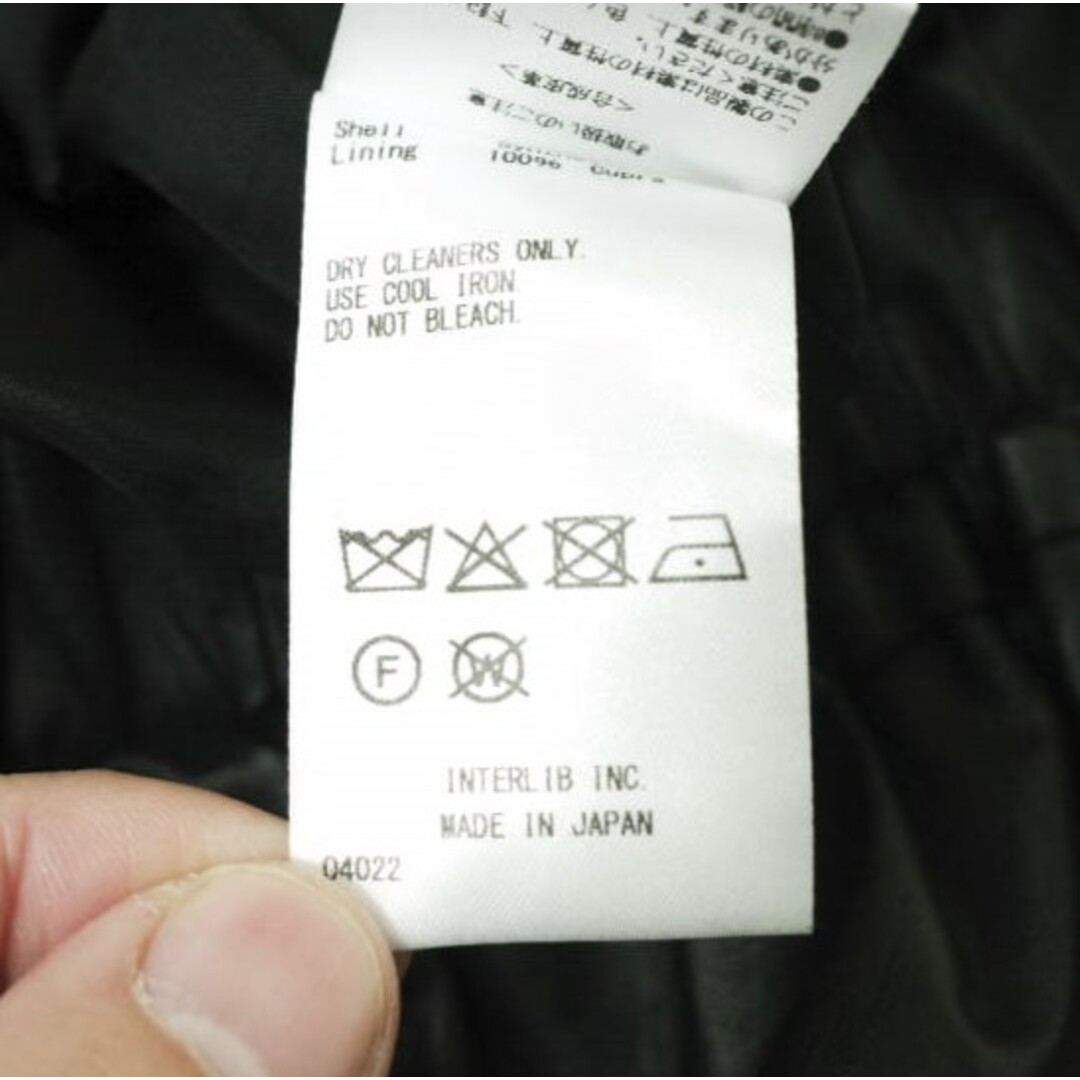 SACRA - SACRA サクラ 23AW 日本製 フェイクレザーショートパンツ