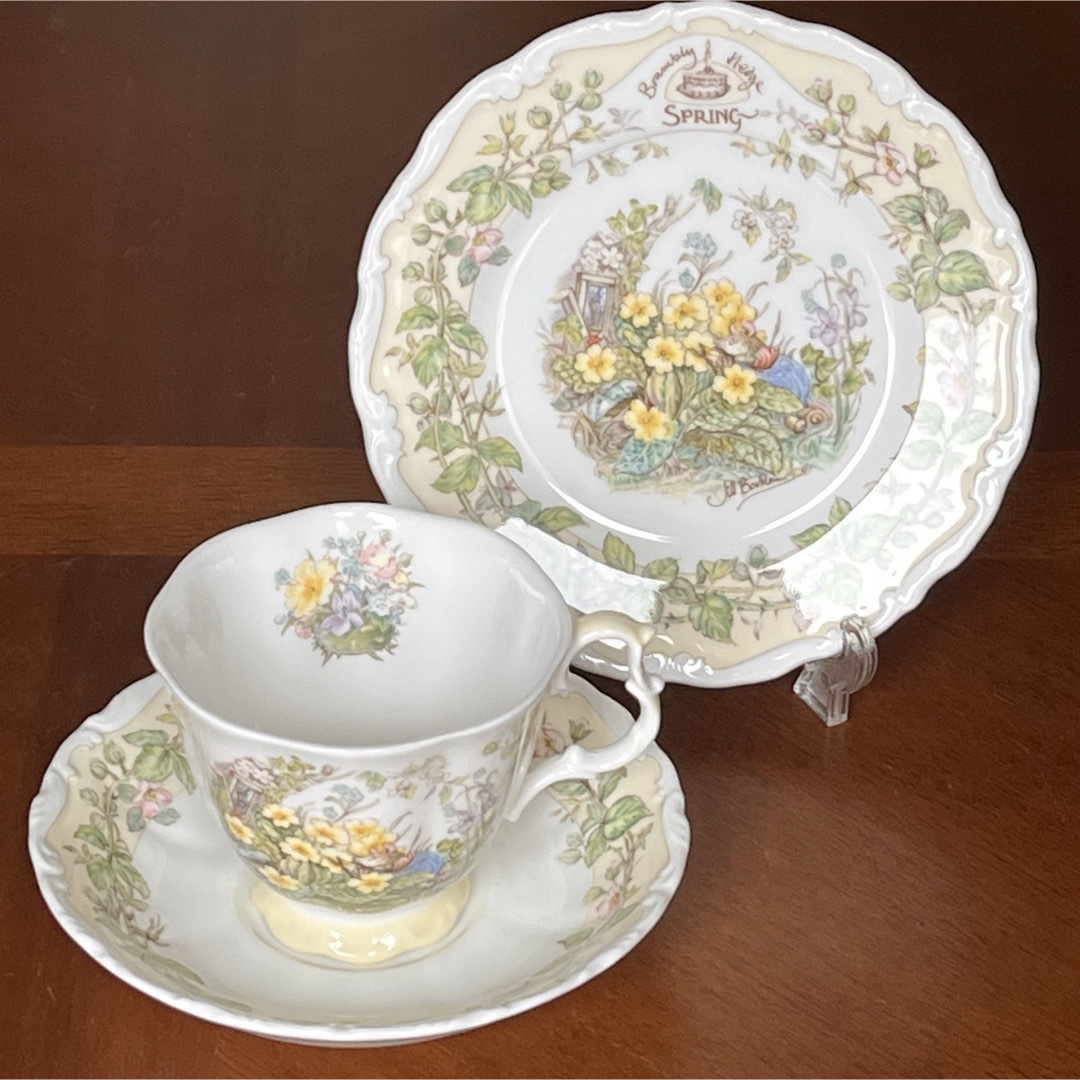Royal Doulton - 【美品】ロイヤルドルトン☆ブランブリーヘッジ