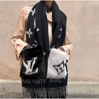 LOUIS VUITTON（マフラー/ショール）のフリマアイテム一覧