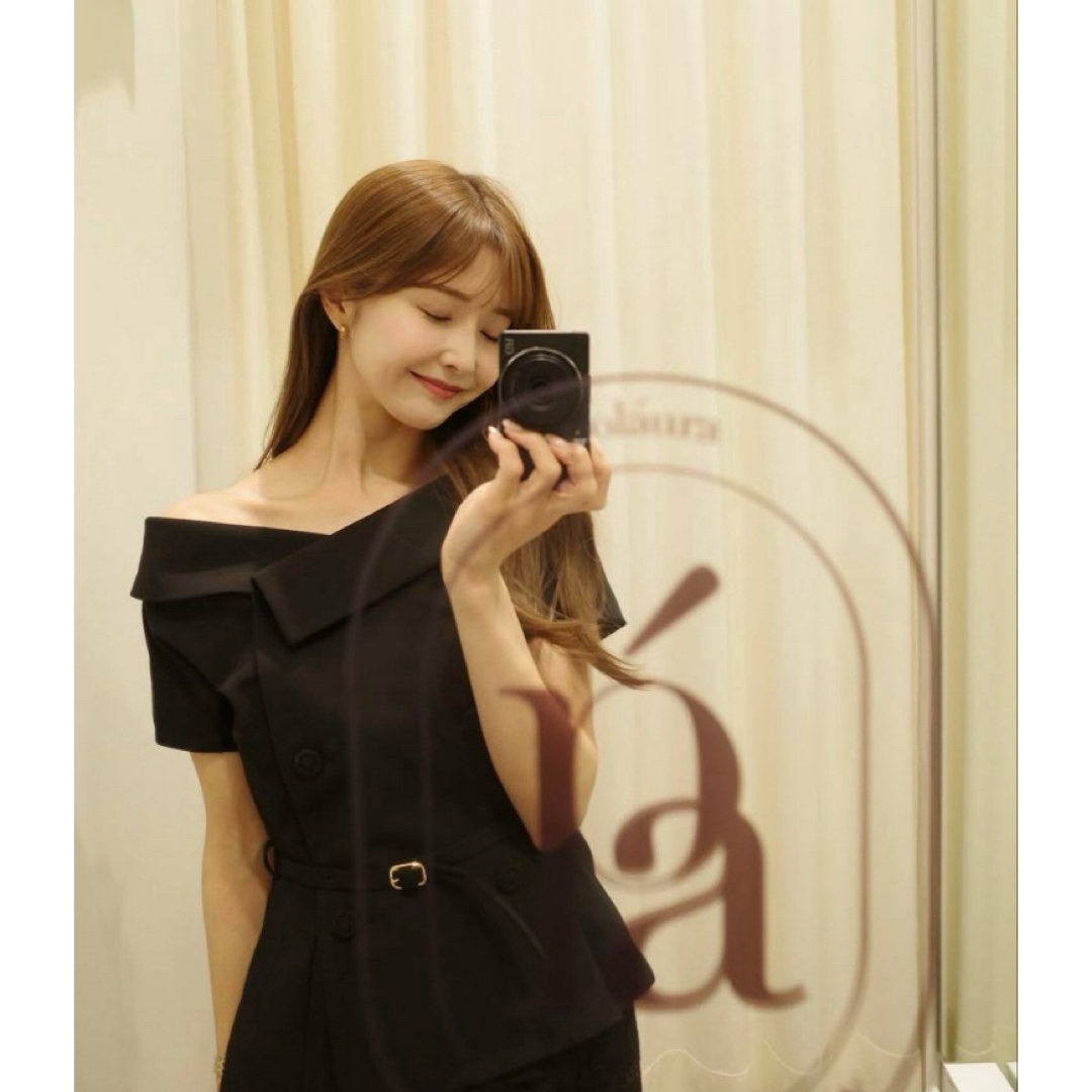 polura ポローラ オフショルカラーダブルボタンジャケット の通販 by