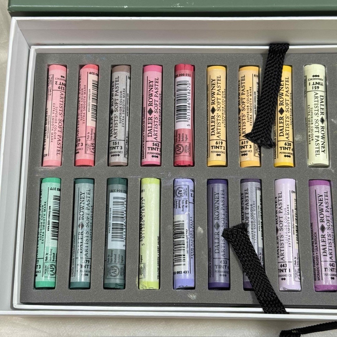 ROWNEY ラウニー ソフトパステル 60colors 60色 セットの通販 by みい