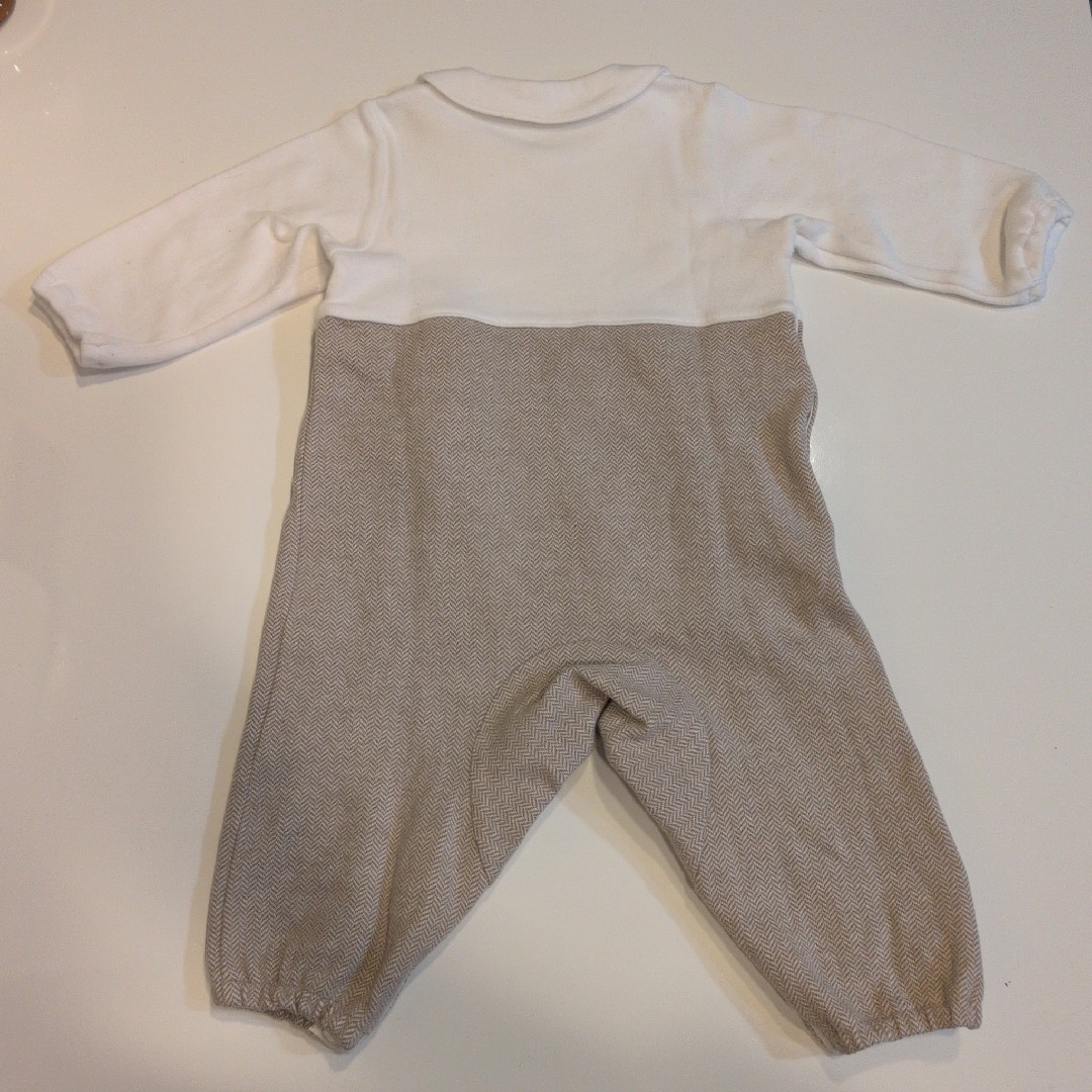 familiar ロンパース 70 現行品 水通しのみ✨️ familiar ロンパース