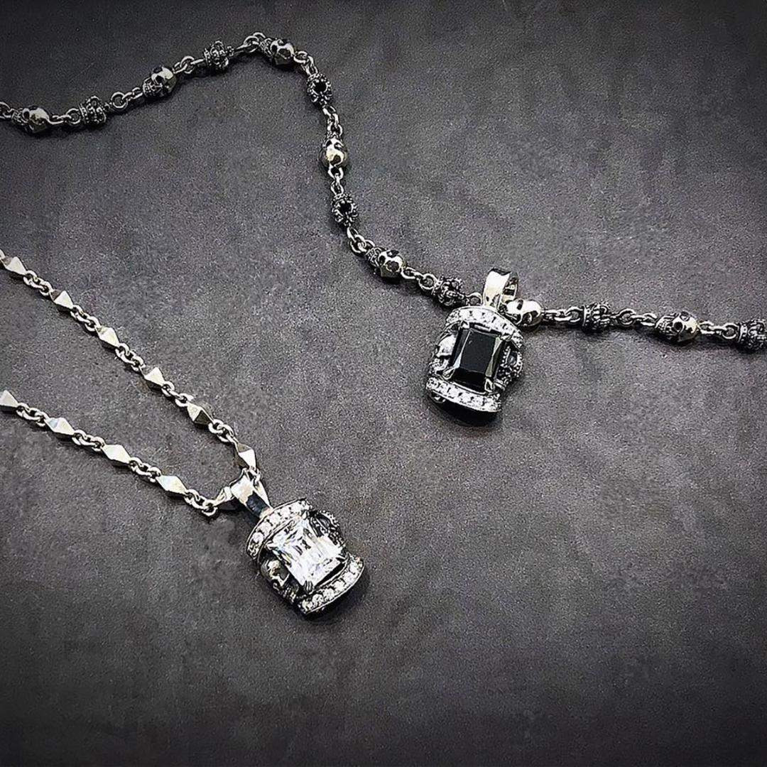 定価5万☆Justin Davis スカル・クラウンネックレス（ブラック）