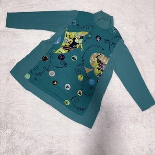 未使用に近い】✨トクコプルミエヴォル✨グリーン地前中央刺繍裾フリル