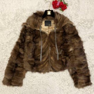 FENDI（毛皮/ファーコート）のフリマアイテム一覧