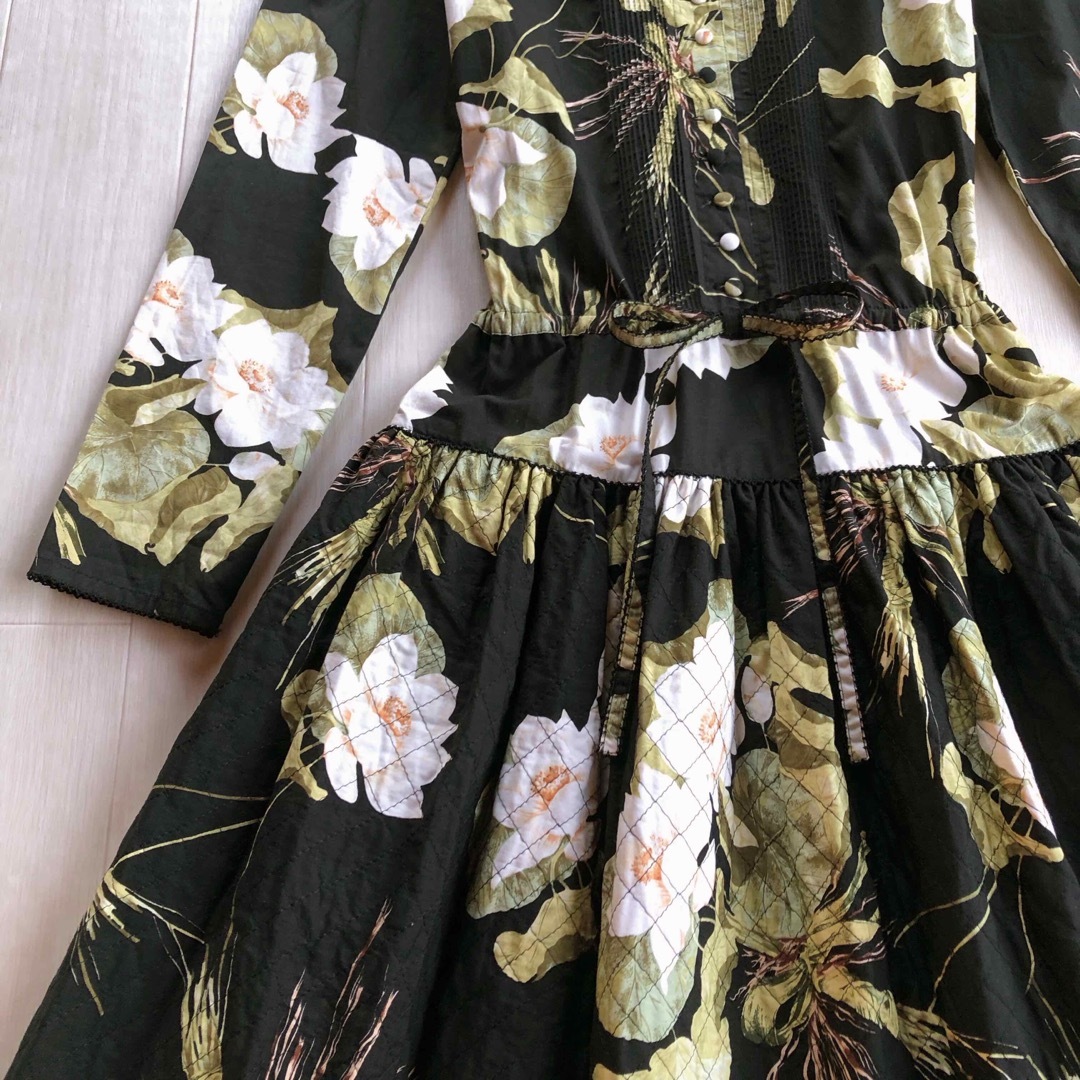 カネコイサオ ワンピース レディース 黒 リボン/ピンタック KANEKO