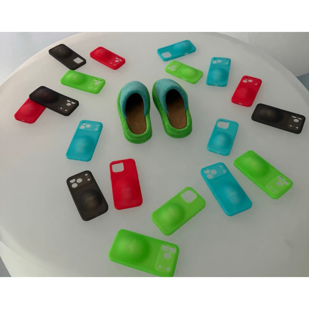 SKYLRK iPhone 17 PRO BUMP CASEの通販 by 炭治郎｜ラクマ