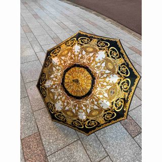 Gianni Versace - ジャンニヴェルサーチ 折りたたみ傘 -の通販 by