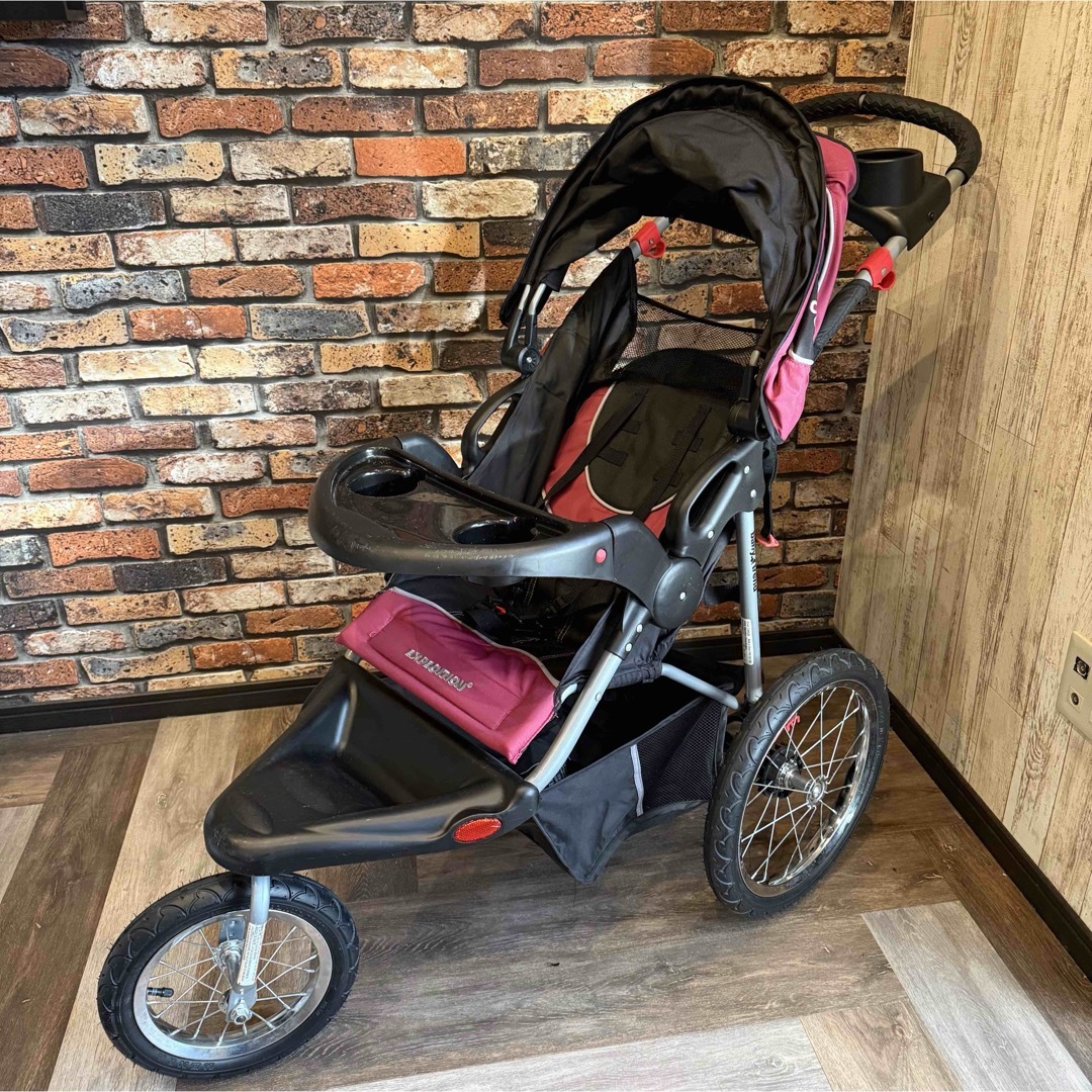 Baby Trend Expedition ジョガーベビーカー 3輪の通販 by ノリノリ's