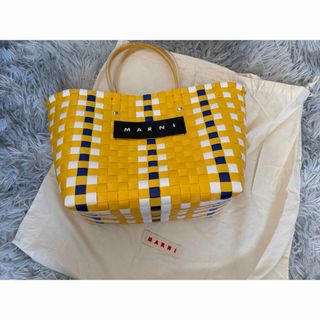 MARNI - 限定品の為完売⭐︎芸能人愛用 マルニストライプバッグ 新色