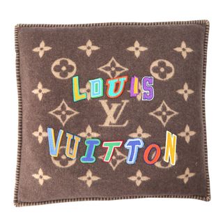 LOUIS VUITTON（クッション）のフリマアイテム一覧