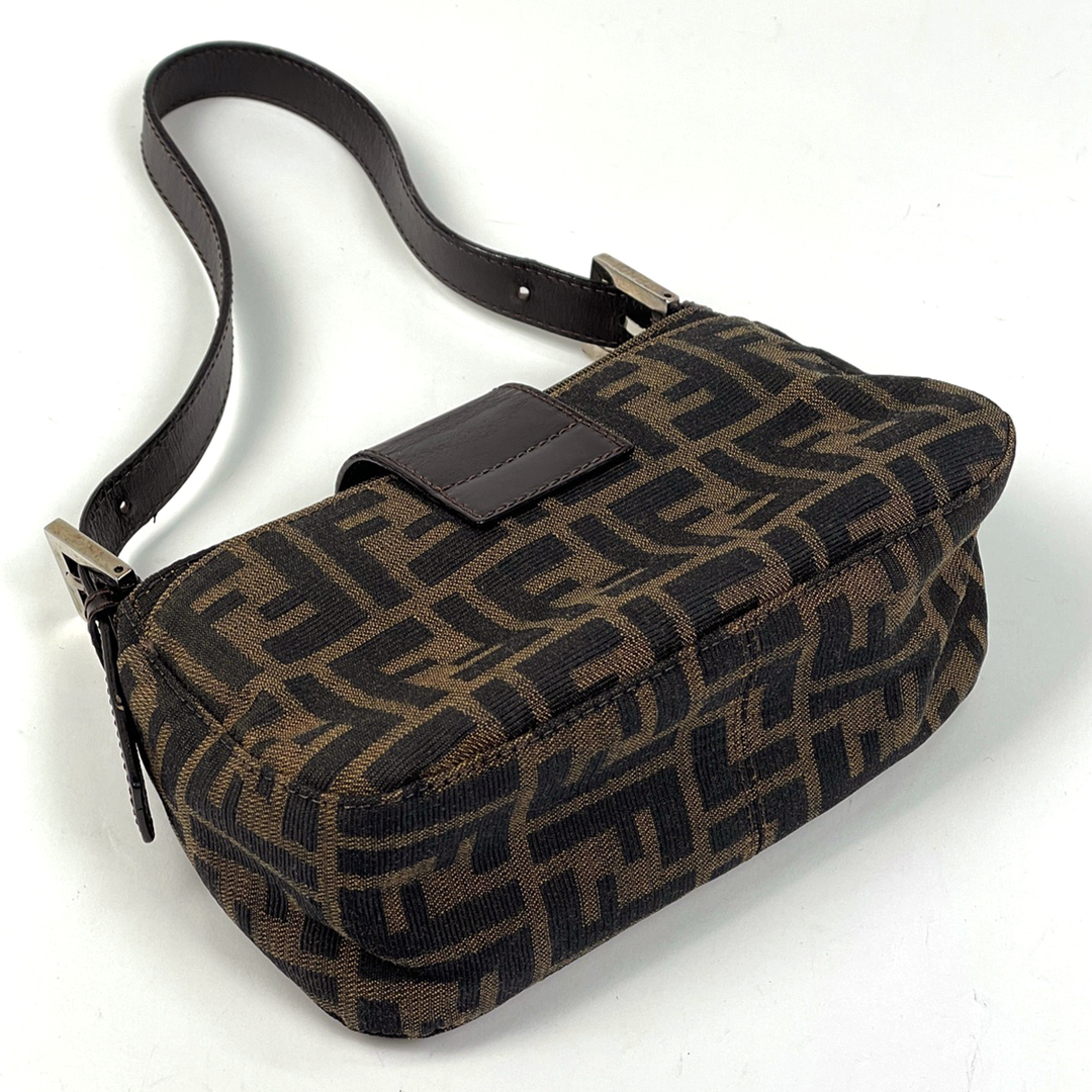 FENDI - フェンディ ズッカ柄 ハンドバッグ レディース 【中古】の通販