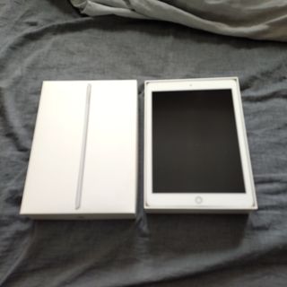 iPad - iPad 第七世代 128GBの通販 by もと太郎's shop｜アイパッド