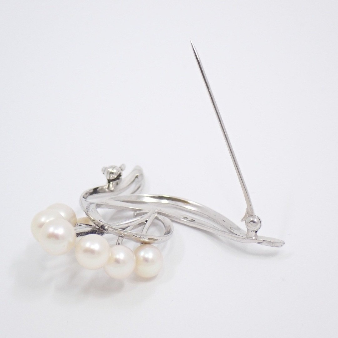 MIKIMOTO - MIKIMOTO ミキモト フラワーモチーフ ブローチ シルバー