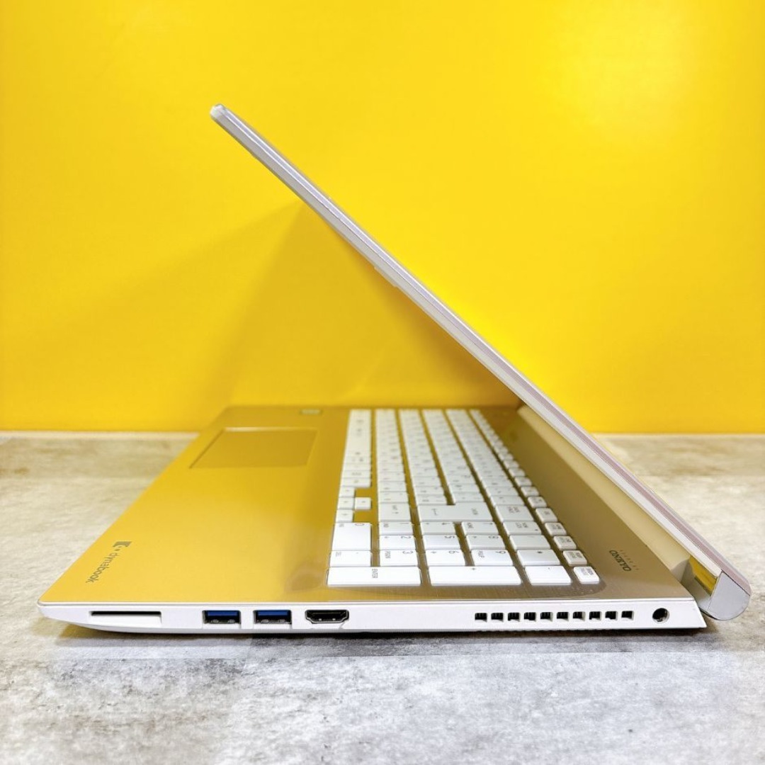 dynabook - 新品SSD480GB搭載で快適✨フルHD カメラ付き 薄型