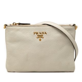 PRADA - プラダプレート靴下2色セットの通販 by LOVE、CHANEL｜プラダ