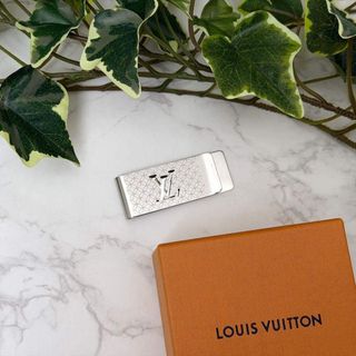 LOUIS VUITTON（マネークリップ）のフリマアイテム一覧