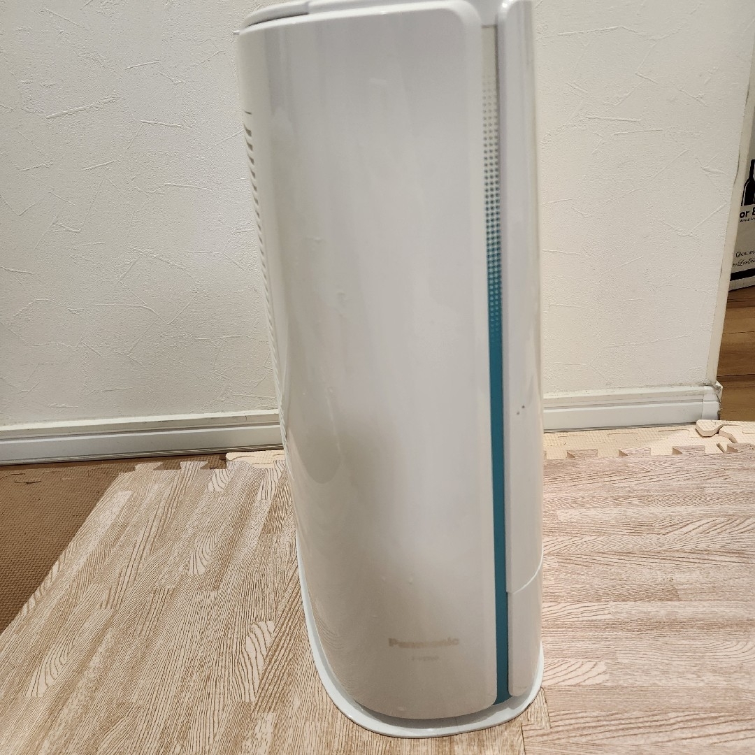 Panasonic - Panasonic 衣類乾燥除湿機F-YZT60 ホワイト 取り外し可能