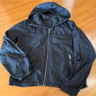 PRADA（ナイロンジャケット）のフリマアイテム一覧
