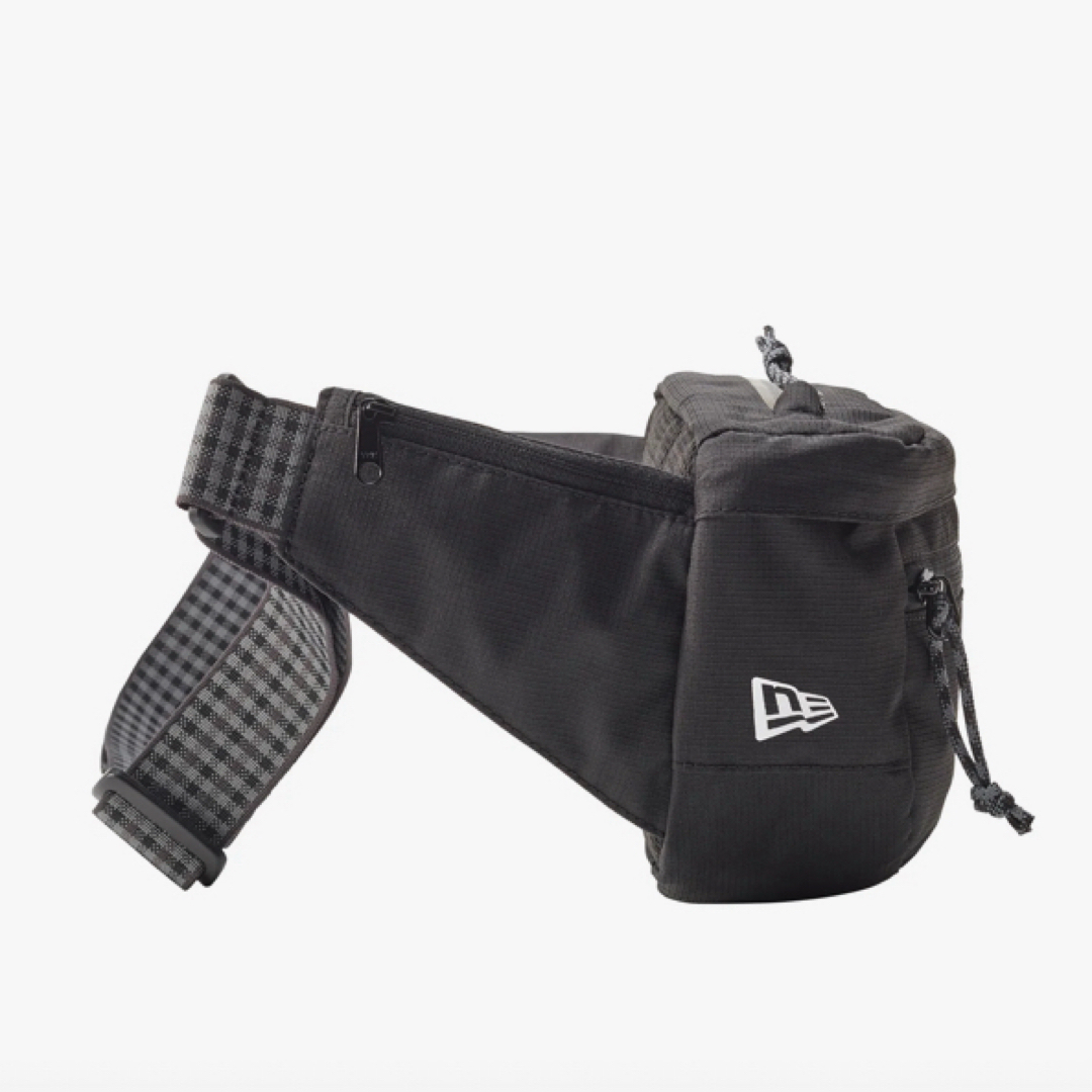 familiar - 新品タグ付き ボディバッグ〈NEW ERA × familiar