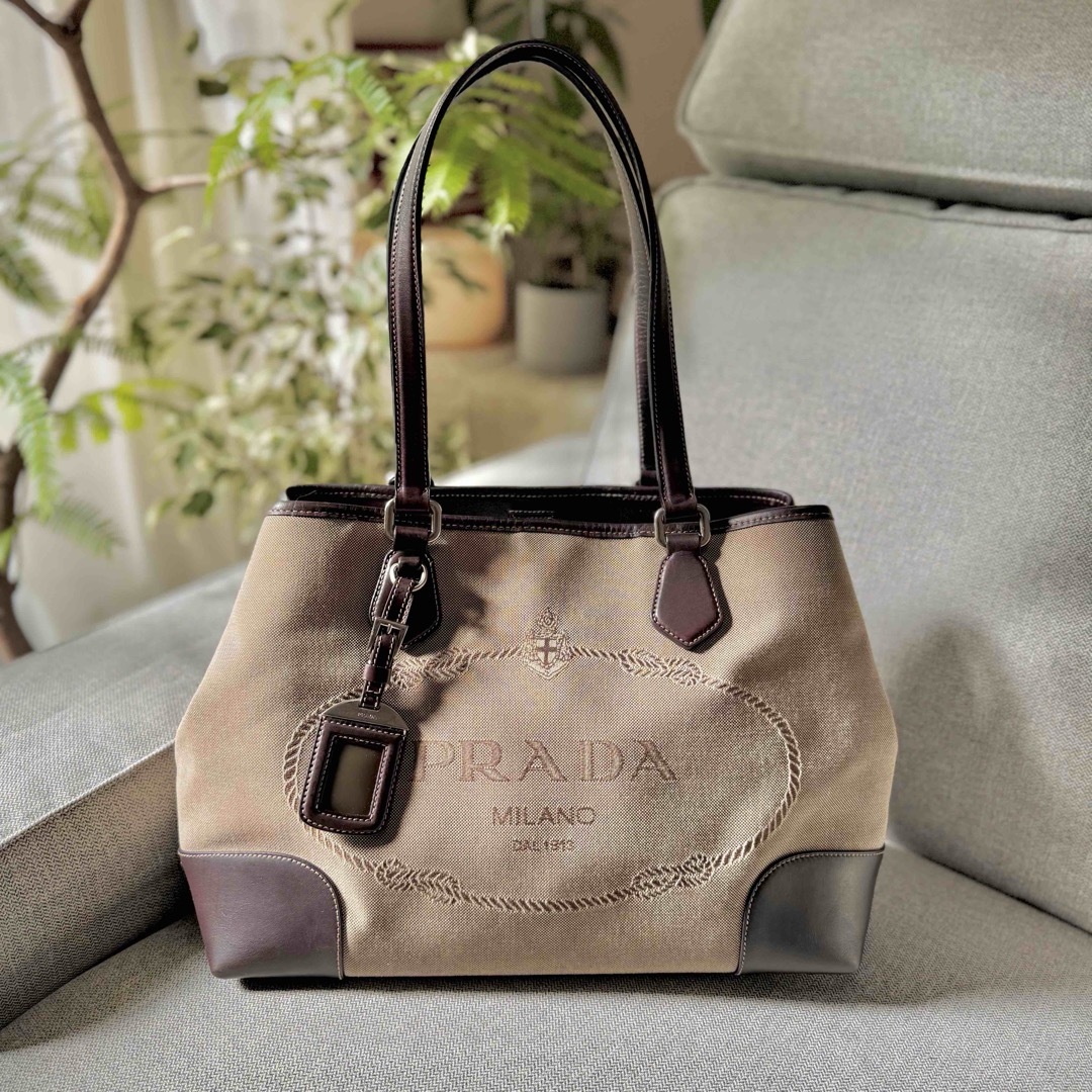 PRADA プラダ トートバッグ ジャガード レザー ベージュ ダークブラウン