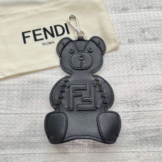 FENDI - 新品 フェンディ FENDI キーホルダー オーロック シルバーの