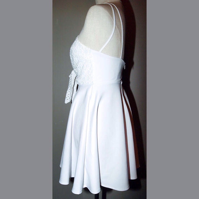 Lipsy - Lipsyドレス アリアナ・グランデ コラボモデル 白の通販 by