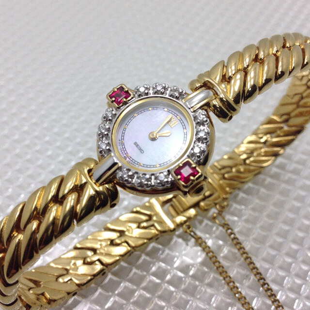 SEIKO - セイコー エクセリーヌ ルビー ダイヤ イエローゴールドカラー