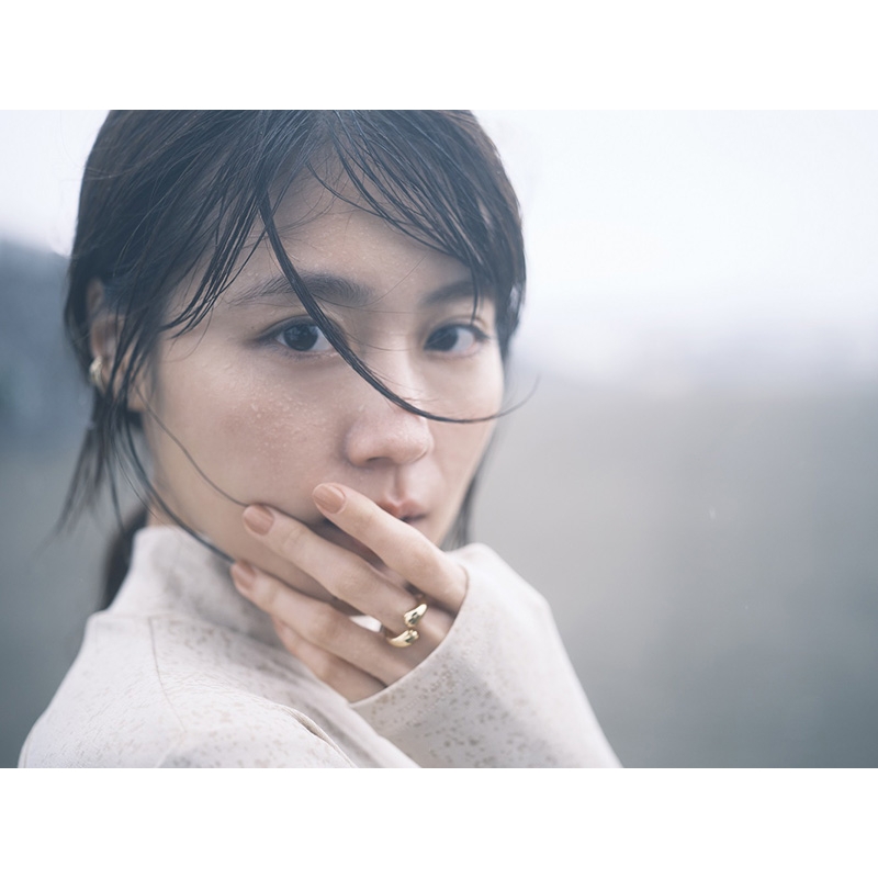 有村架純写真集 「sou.」 通常版 : Kasumi Arimura | HMV&BOOKS online