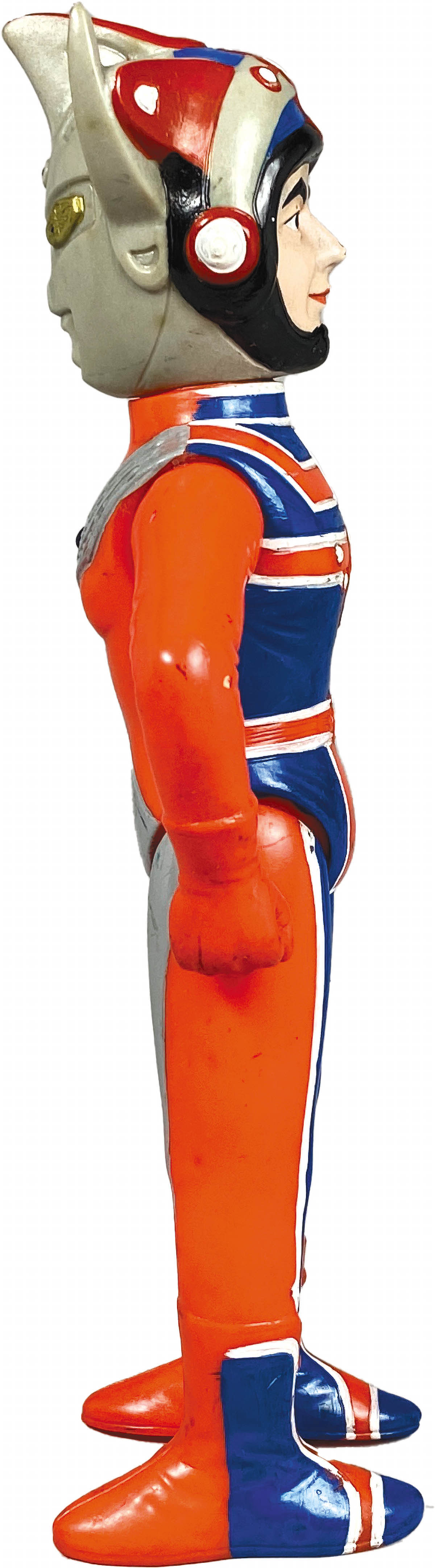 5105] [サンプル版]ブルマァク ウルトラマンタロウとZAT隊員の両面ソフビ