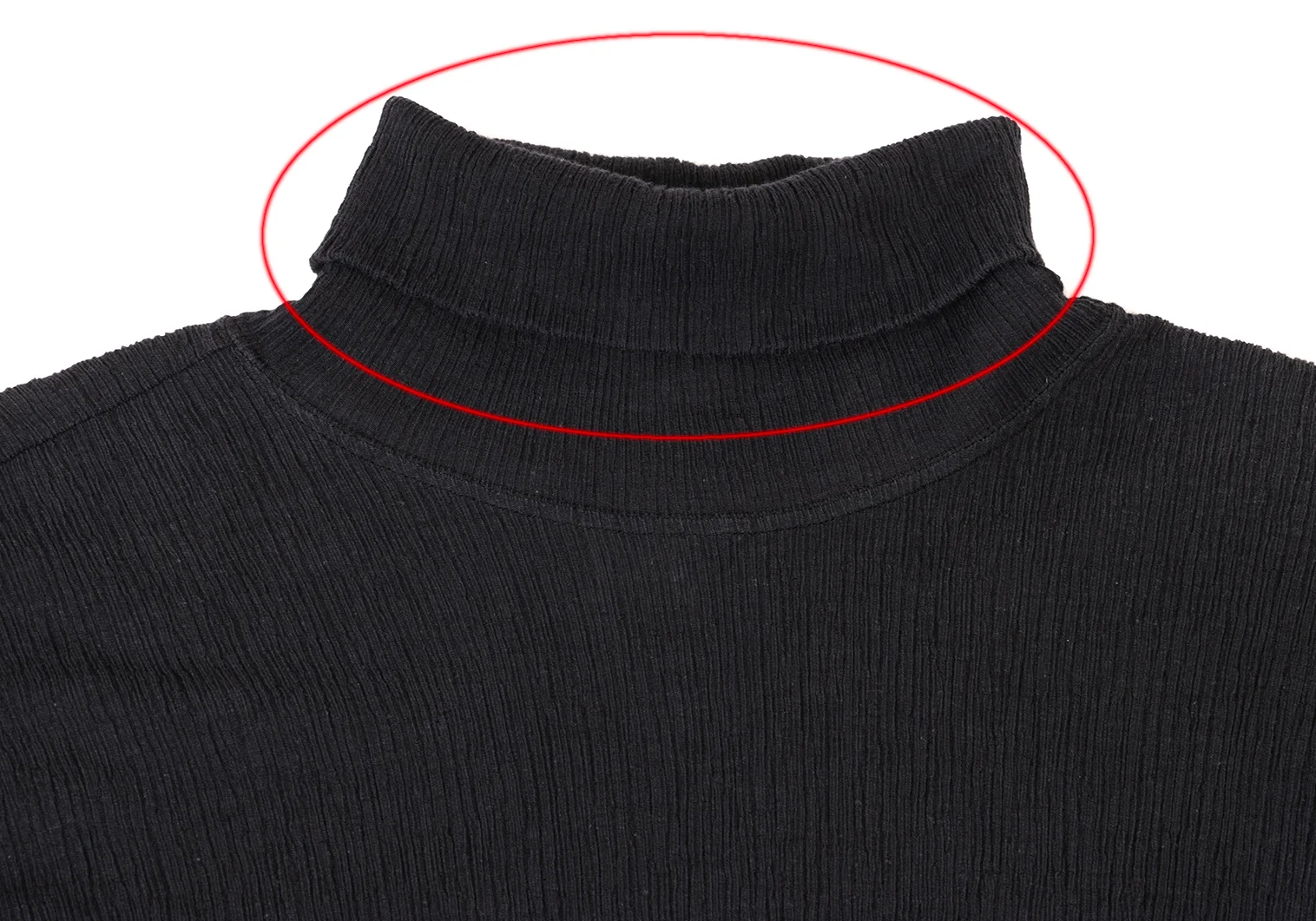 イッセイミヤケメンISSEY MIYAKE MEN プリーツタートルネック