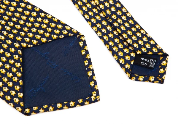 サルバトーレフェラガモSalvatore Ferragamo ひよこ総柄シルクネクタイ