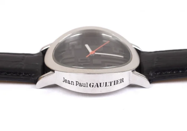 ジャンポールゴルチエJean Paul GAULTIER メタルフェイス腕時計 黒 (K