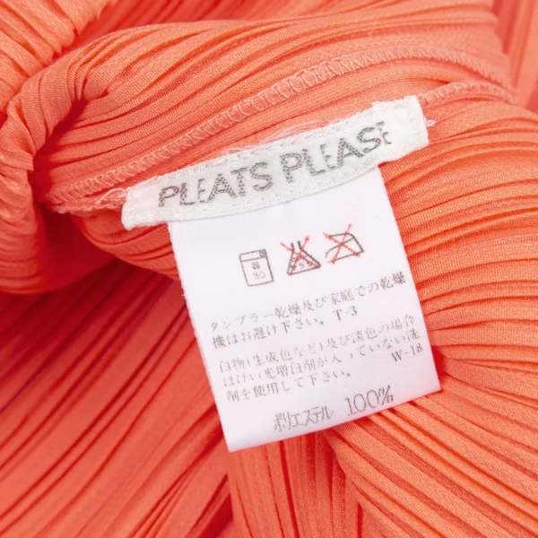 プリーツプリーズPLEATS PLEASE プリーツハイネックノースリーブ 薄
