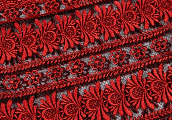 コムデギャルソンCOMME des GARCONS花柄刺繍シースルースカート 赤黒M