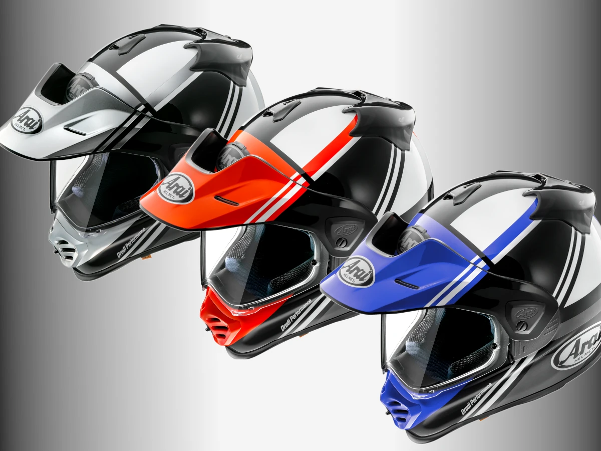 新製品】果てしない宇宙(そら)と広大な大地をイメージ！ Arai「TOUR