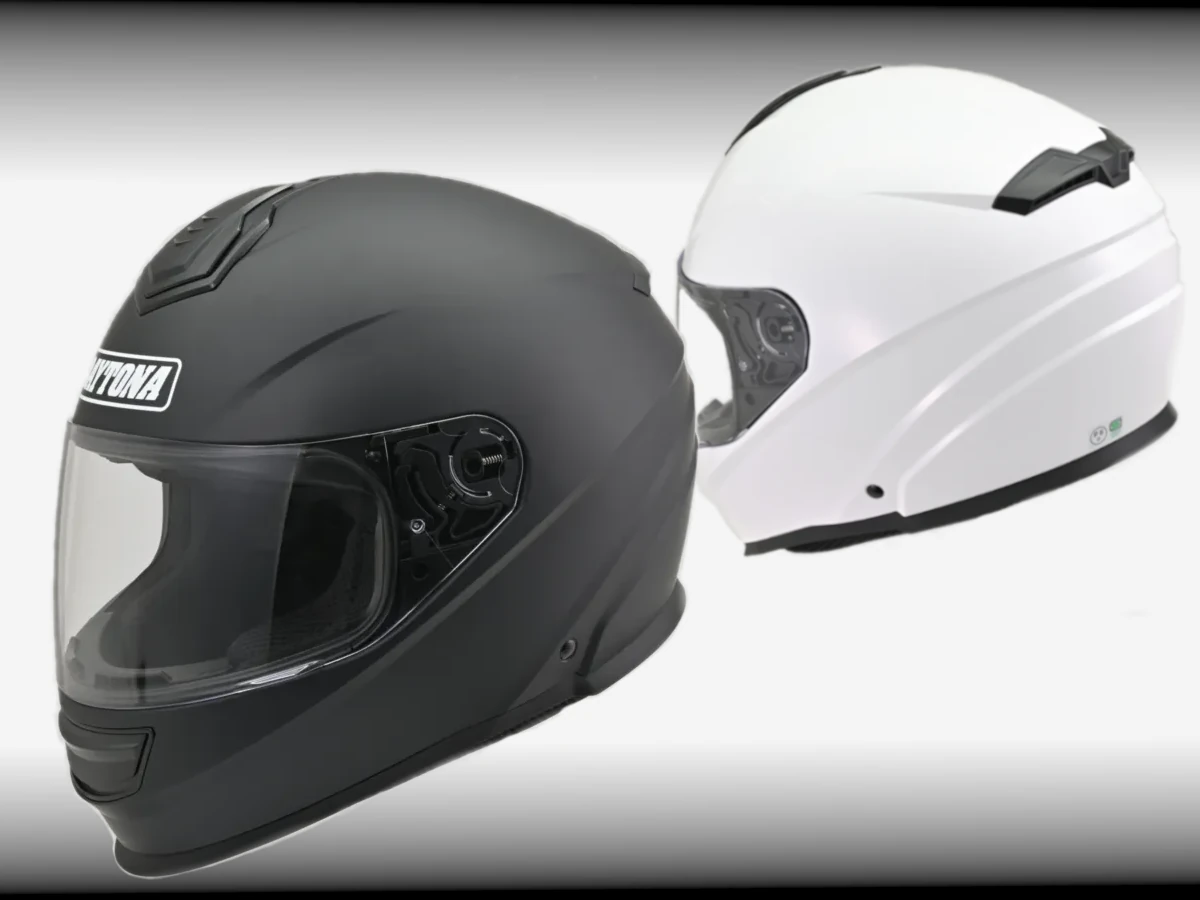 新製品】その価格2万900円！ デイトナ オリジナルヘルメット